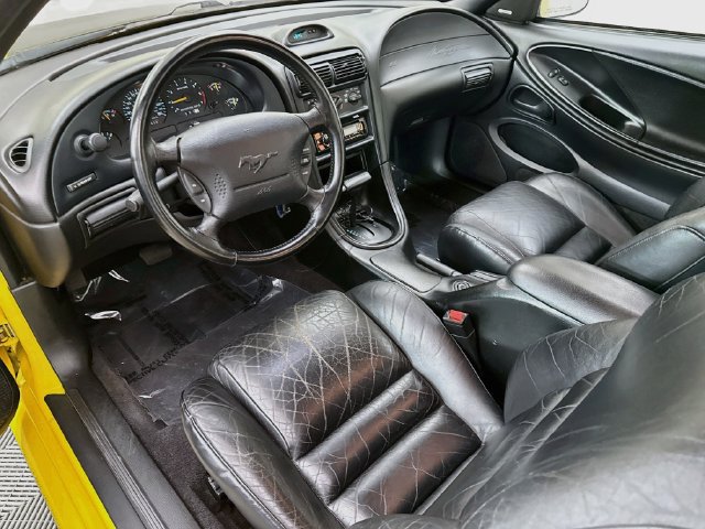 Used 1995 Ford Mustang GT RWD image 19