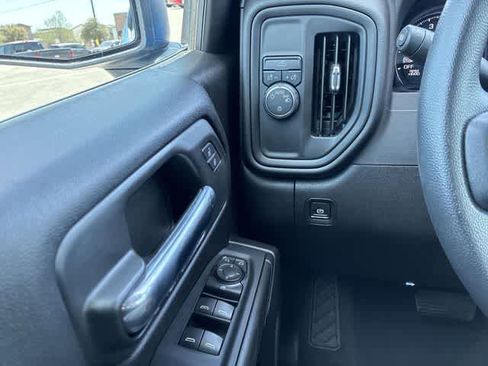 Used 2026 Chevrolet Silverado 1500 Custom w/ LPO, Dark Essentials Package image 38