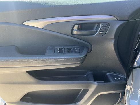 Used 2022 Honda Passport EX-L image 14