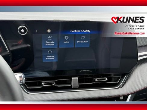 New 2026 Chevrolet Equinox RS image 38