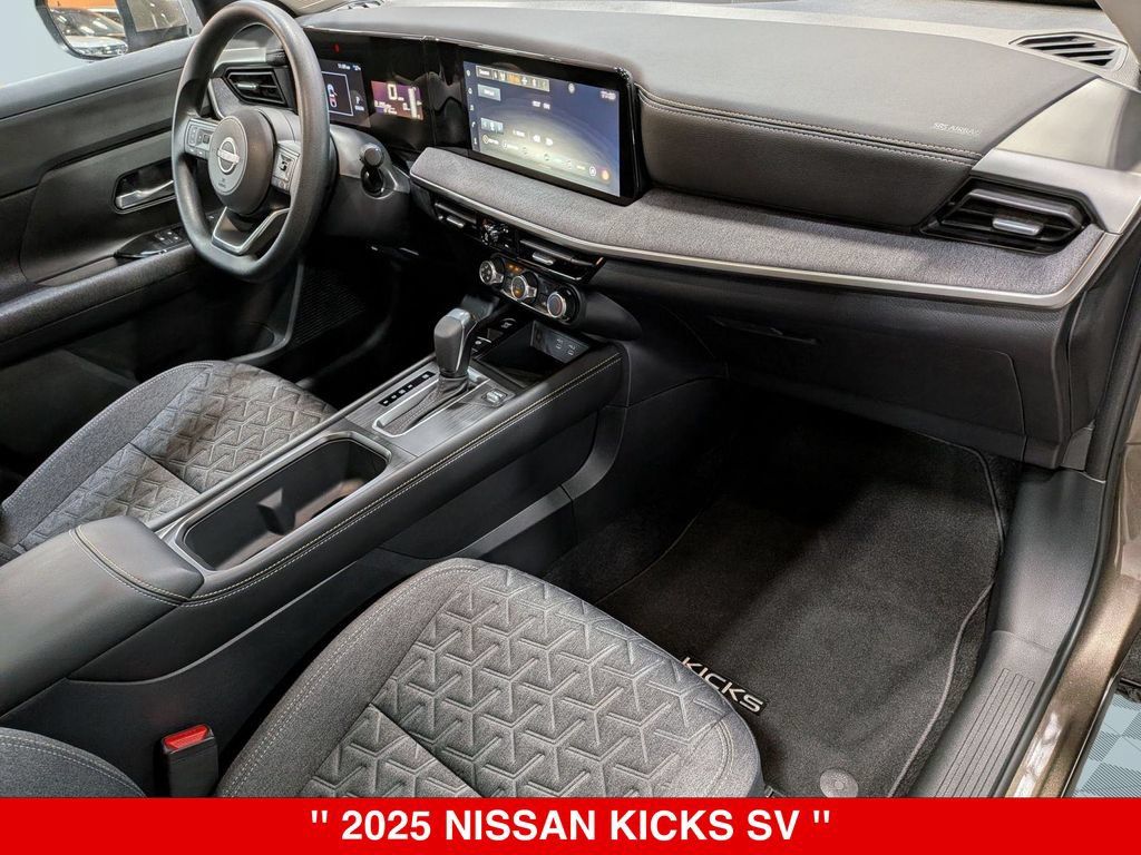 Certified 2025 Nissan Kicks SV w/ SV Premium Package AWD/4WD image 36
