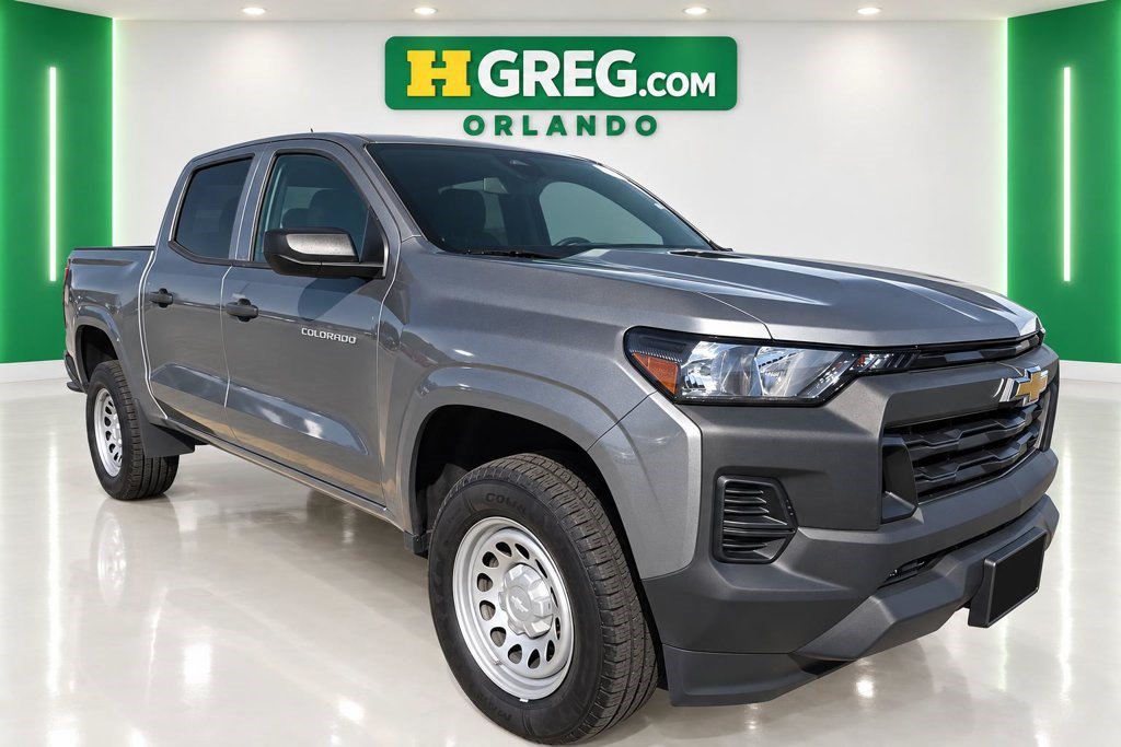 Used 2024 Chevrolet Colorado W/T RWD image 4