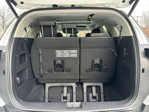 New 2026 Kia Carnival SX Prestige FWD image 6
