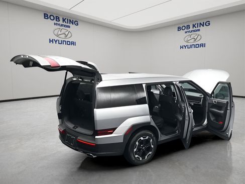 New 2026 Hyundai Santa Fe SE FWD image 18