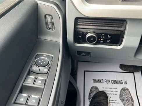 Used 2025 Ford F250 XLT w/ FX4 Off-Road Package image 28