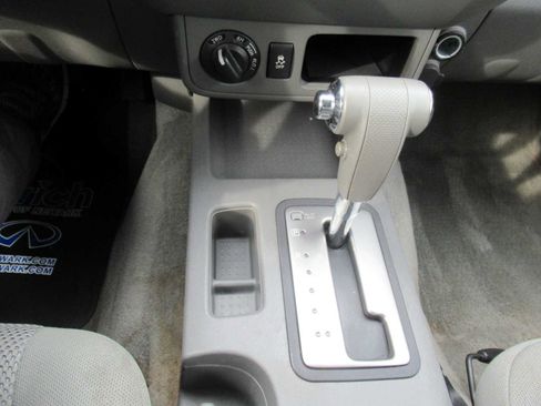 Used 2016 Nissan Frontier SV image 23