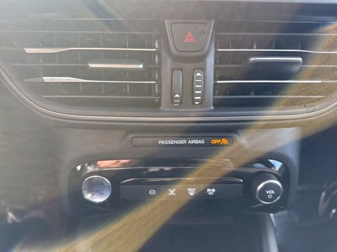 New 2026 Ford Escape SE FWD image 16