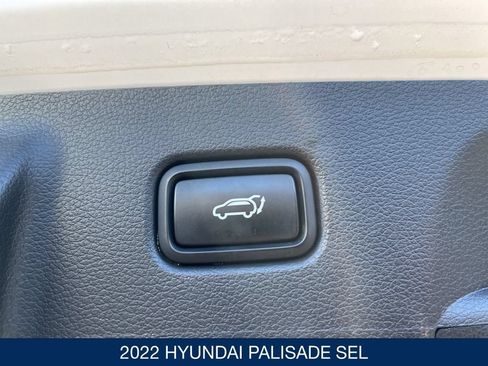 Used 2022 Hyundai Palisade SEL w/ 8P Bench Seat Package AWD/4WD image 26