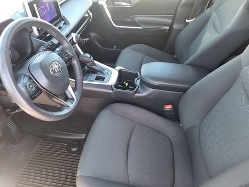 Used 2023 Toyota RAV4 XLE w/ XLE Grade Weather Package AWD/4WD image 12