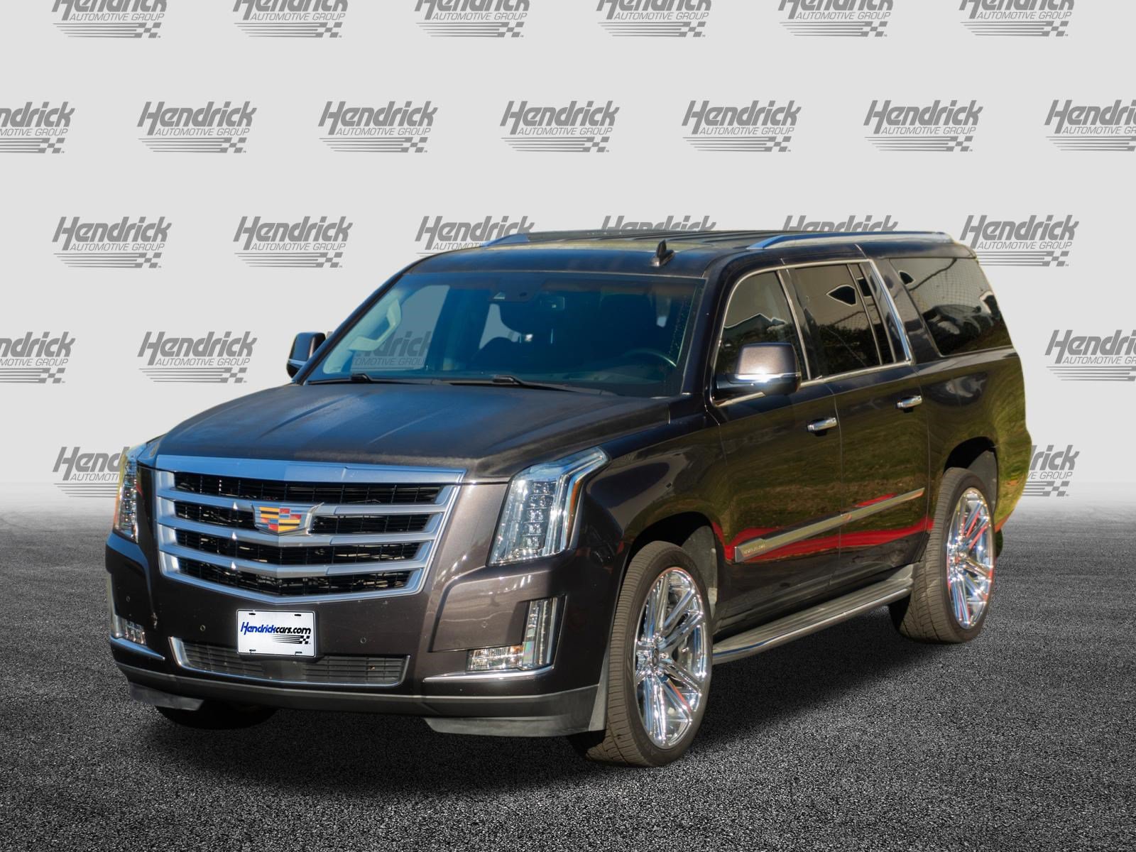 Used 2016 Cadillac Escalade ESV Premium AWD/4WD image 5