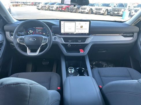 New 2026 Ford Explorer Active AWD/4WD image 24