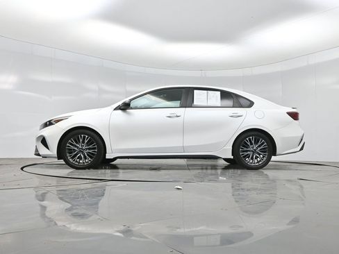 Used 2023 Kia Forte GT-Line w/ GT-Line Premium Package FWD image 6