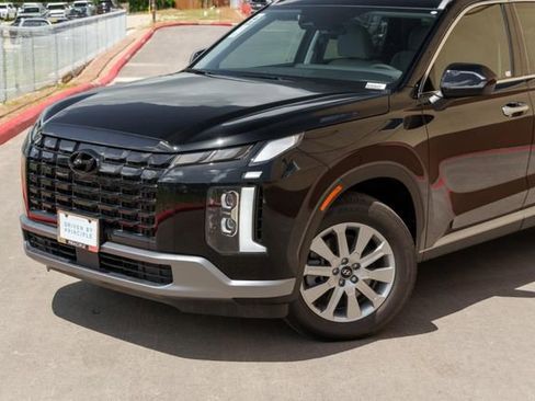 New 2025 Hyundai Palisade SEL FWD image 3