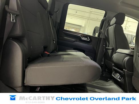 Used 2025 Chevrolet Silverado 2500 LT w/ Convenience Package AWD/4WD image 27