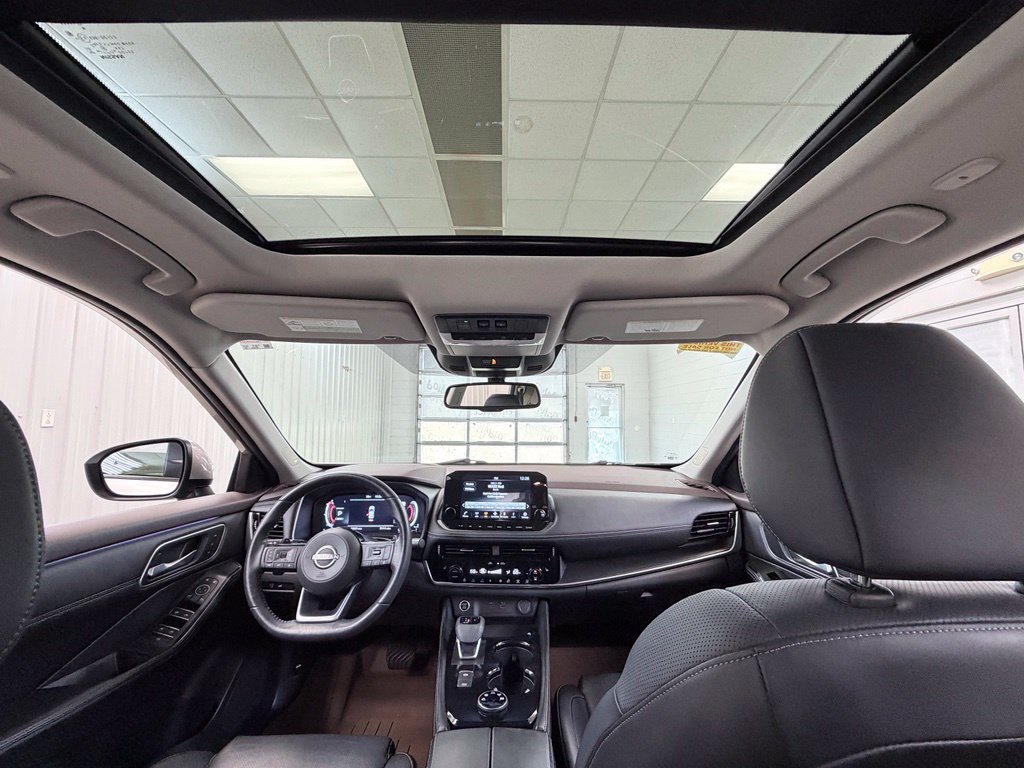 Used 2023 Nissan Rogue Platinum w/ Platinum Premium Package AWD/4WD image 27
