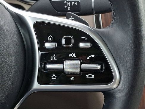 Used 2022 Mercedes-Benz GLC 300 4MATIC image 24