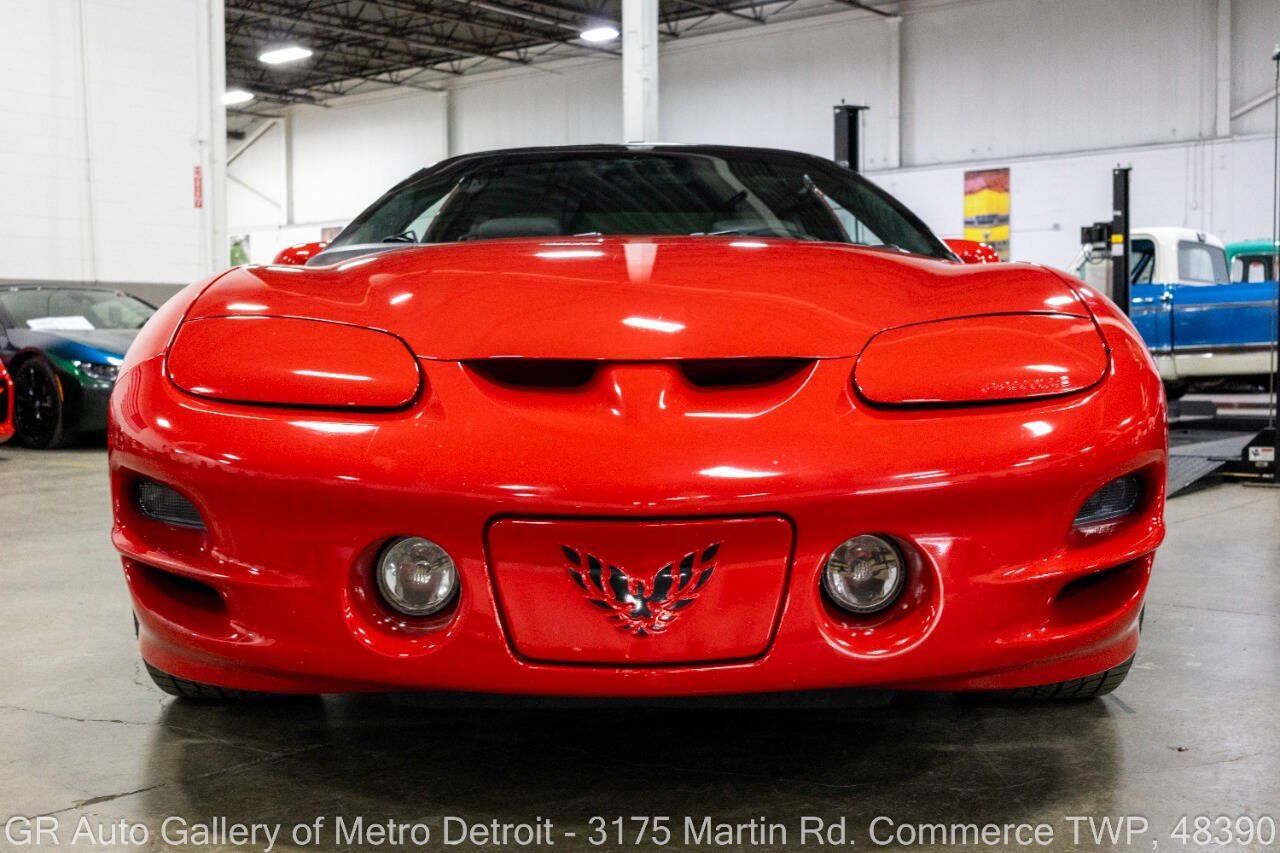 Used 1998 Pontiac Firebird Formula w/ Security Pkg RWD image 13
