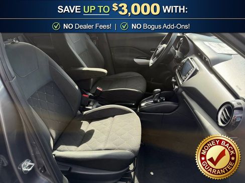 Used 2019 Nissan Kicks SV FWD image 22