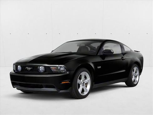 Used 2011 Ford Mustang Coupe w/ 101A Rapid Spec Order Code RWD image 1