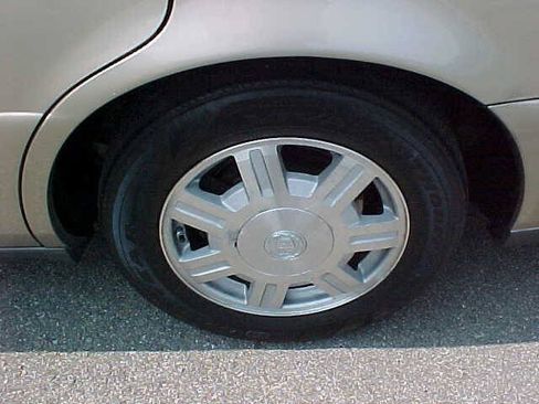 Used 2005 Cadillac De Ville FWD image 7