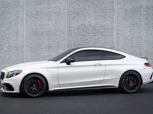 Used 2020 Mercedes-Benz C 63 AMG S w/ AMG Aerodynamics Package image 3