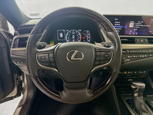 Used 2019 Lexus ES 350 Luxury image 12