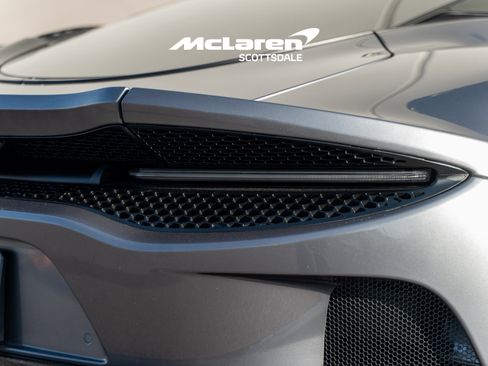 Used 2023 McLaren GT image 16