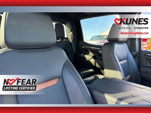 Used 2023 GMC Sierra 1500 AT4 w/ AT4 Premium Package image 47