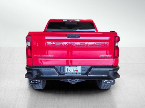 Used 2023 Chevrolet Silverado 1500 ZR2 w/ Technology Package AWD/4WD image 6