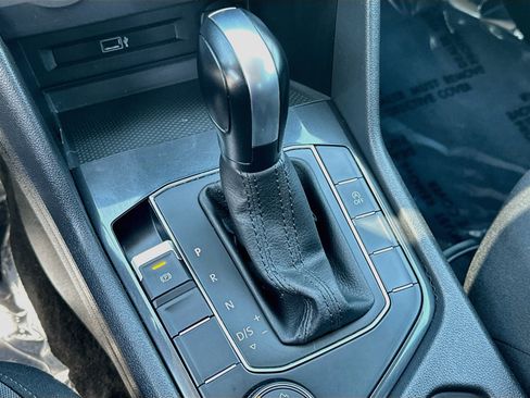 Used 2019 Volkswagen Tiguan S AWD/4WD image 23