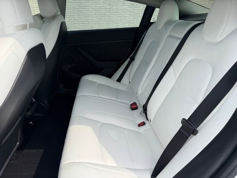 Used 2022 Tesla Model 3 Long Range image 20