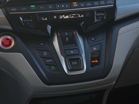 Certified 2026 Honda Odyssey EX-L image 17