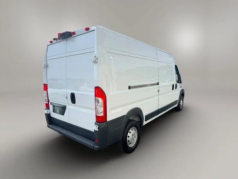 Used 2018 RAM ProMaster 2500 FWD image 5
