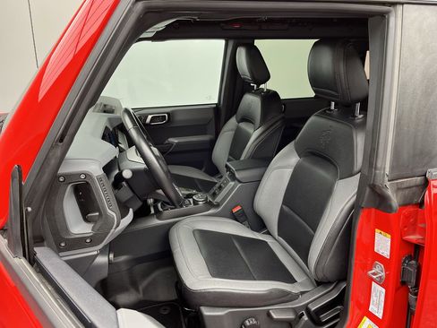 Used 2023 Ford Bronco Big Bend image 9