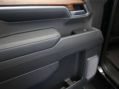 New 2026 Chevrolet Silverado 1500 High Country w/ Midnight Edition AWD/4WD image 15