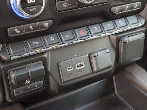 Used 2021 GMC Sierra 1500 SLT w/ SLT Premium Package image 20