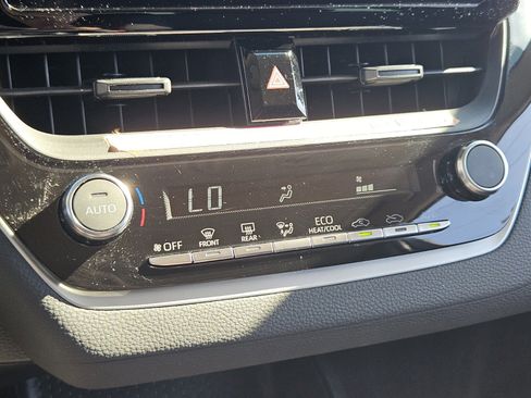 Certified 2023 Toyota Corolla LE image 13