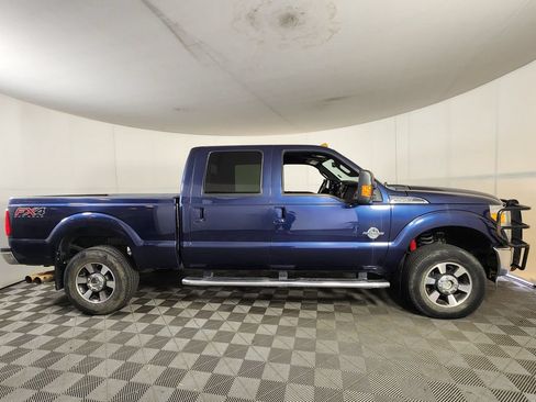 Used 2016 Ford F250 Lariat w/ Lariat Interior Package AWD/4WD image 8
