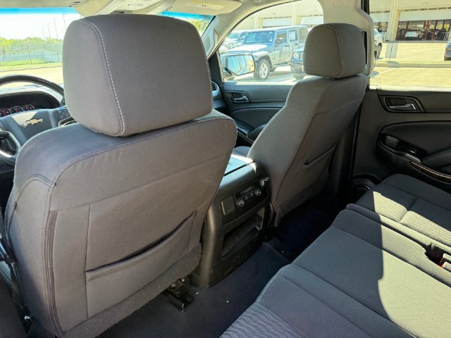 Used 2019 Chevrolet Suburban LS w/ All-Season Package RWD image 24