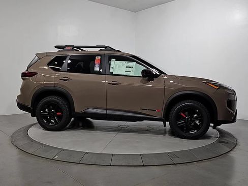 New 2026 Nissan Rogue SV AWD/4WD image 6