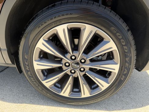 Used 2020 Lincoln Corsair Reserve w/ Elements Package AWD/4WD image 33