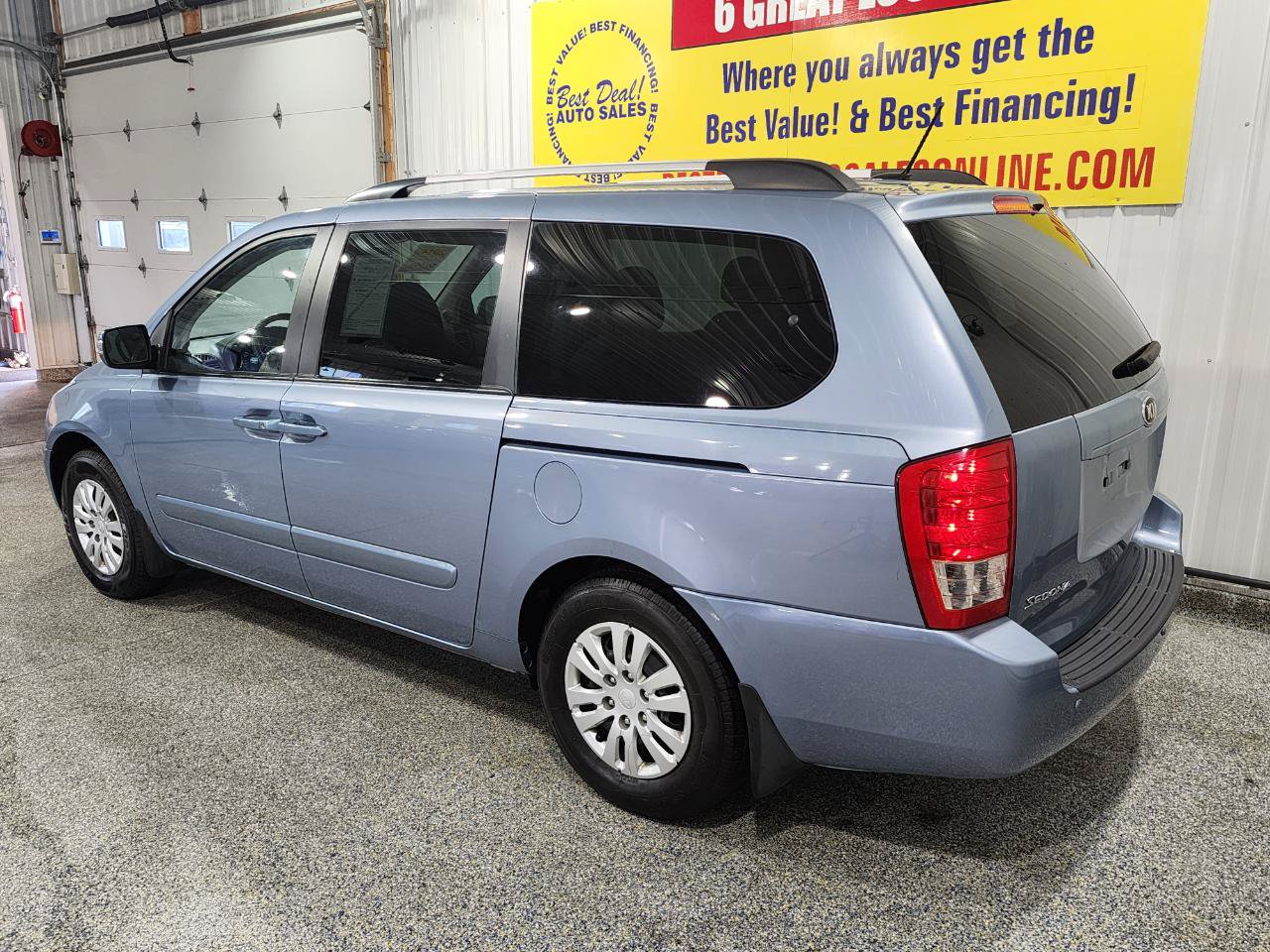 Used 2014 Kia Sedona LX FWD image 5
