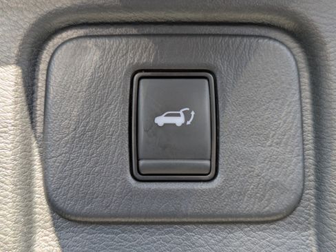 Used 2023 Nissan Murano SL w/ SL Moonroof Package image 8