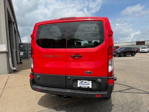 Used 2025 Ford Transit 250 Low Roof RWD image 5