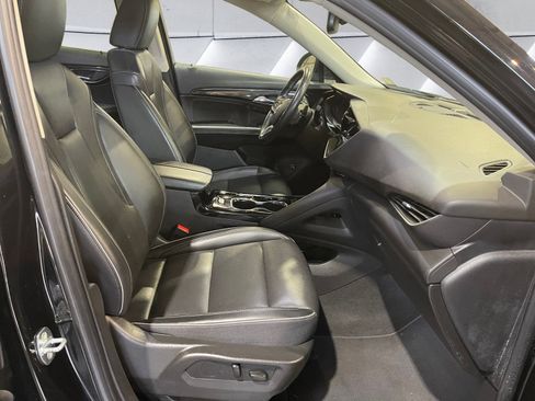 Used 2023 Buick Envision Essence image 16