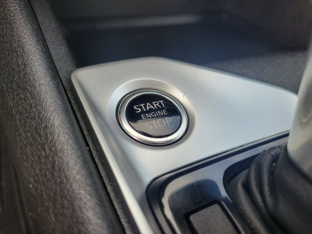 Used 2025 Nissan Altima 2.5 SV FWD image 25