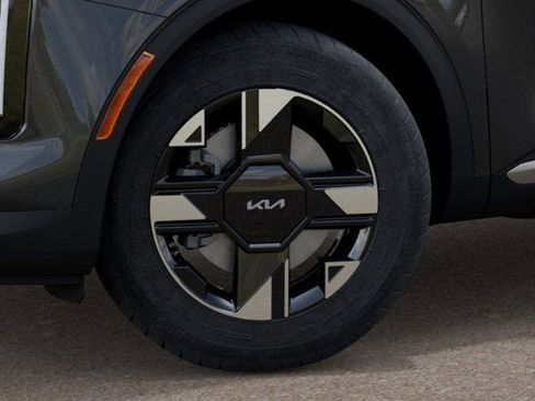 New 2026 Kia Sportage LX image 9