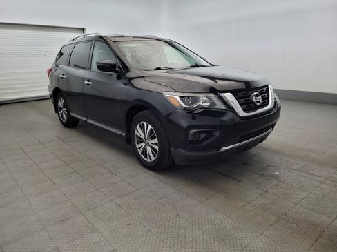 Used 2019 Nissan Pathfinder S AWD/4WD image 13