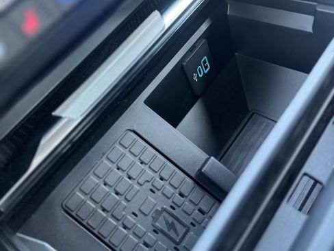 New 2025 Ford F350 Platinum image 36