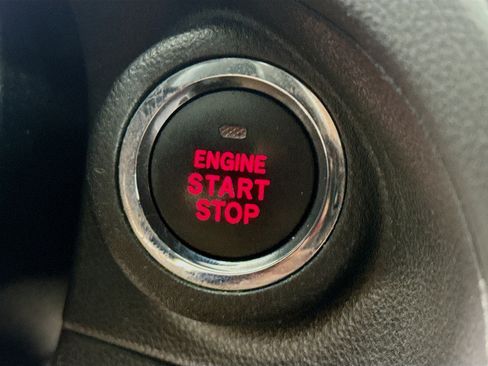 Used 2018 Subaru Impreza 2.0i Sport image 21